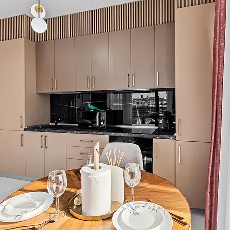 Angels Skyview Near Finest Clubs Area Apartment Mamaia